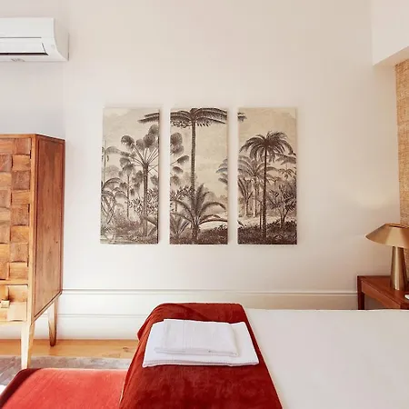 Classic Loft In Fully Renewed Building At Batalha Apartamento Oporto