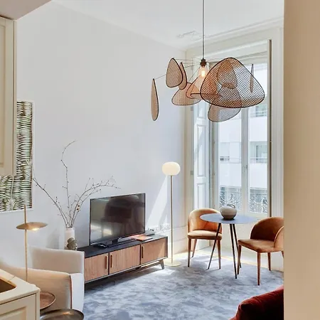 Classic Loft In Fully Renewed Building At Batalha Apartamento Oporto