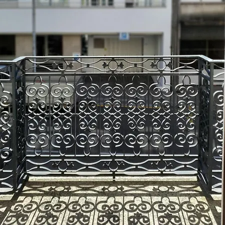 Classic Loft In Fully Renewed Building At Batalha *