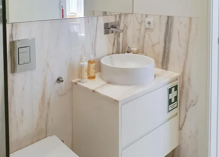 شقة Classic Loft In Fully Renewed Building At Batalha بورتو