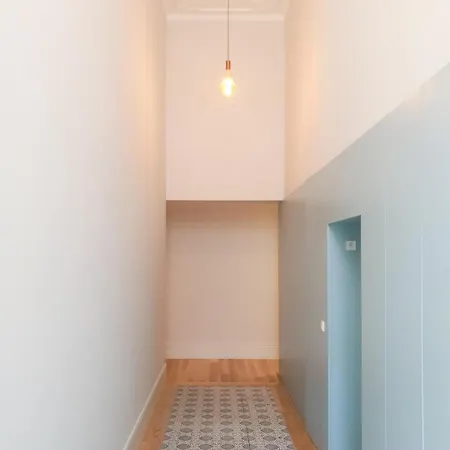 Classic Loft In Fully Renewed Building At Batalha