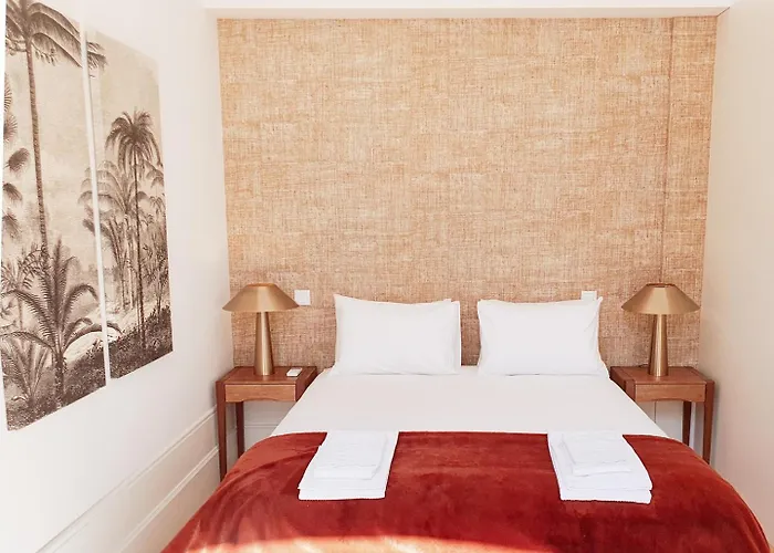 Classic Loft In Fully Renewed Building At Batalha Apartament *